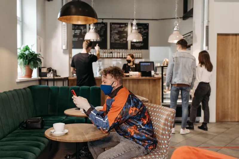 The Weird Loneliness of Sharing Everything Online (And Nobody Actually Seeing You)